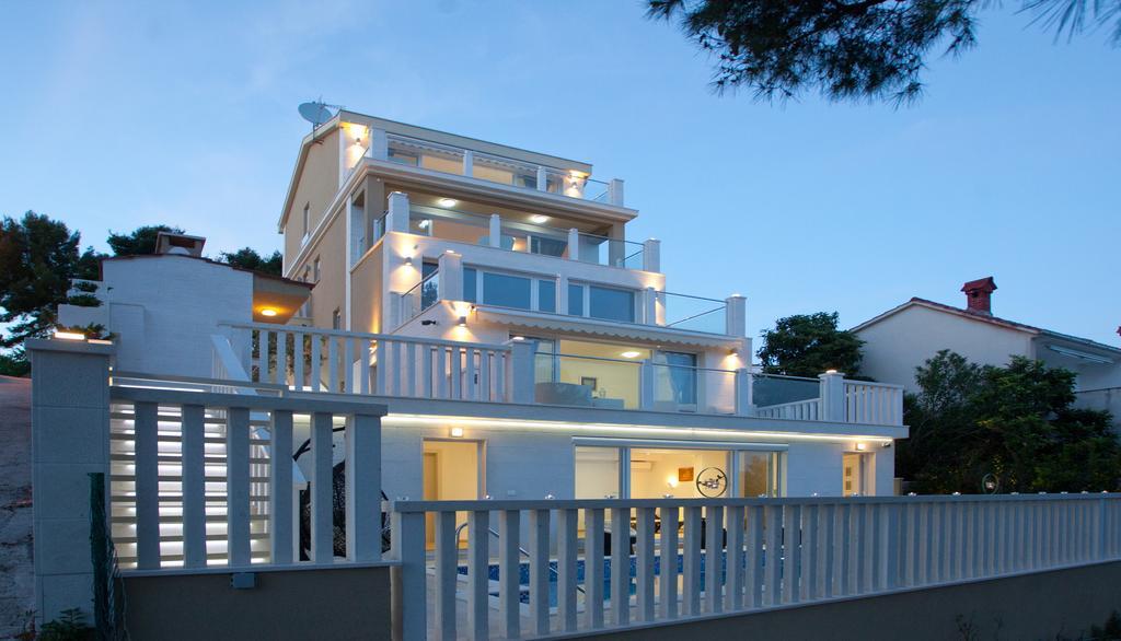 Apartments Villa Anamaria Trogir Exterior foto