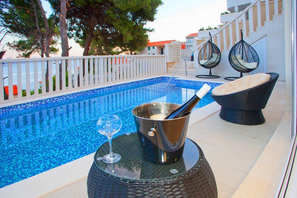 Apartments Villa Anamaria Trogir Exterior foto